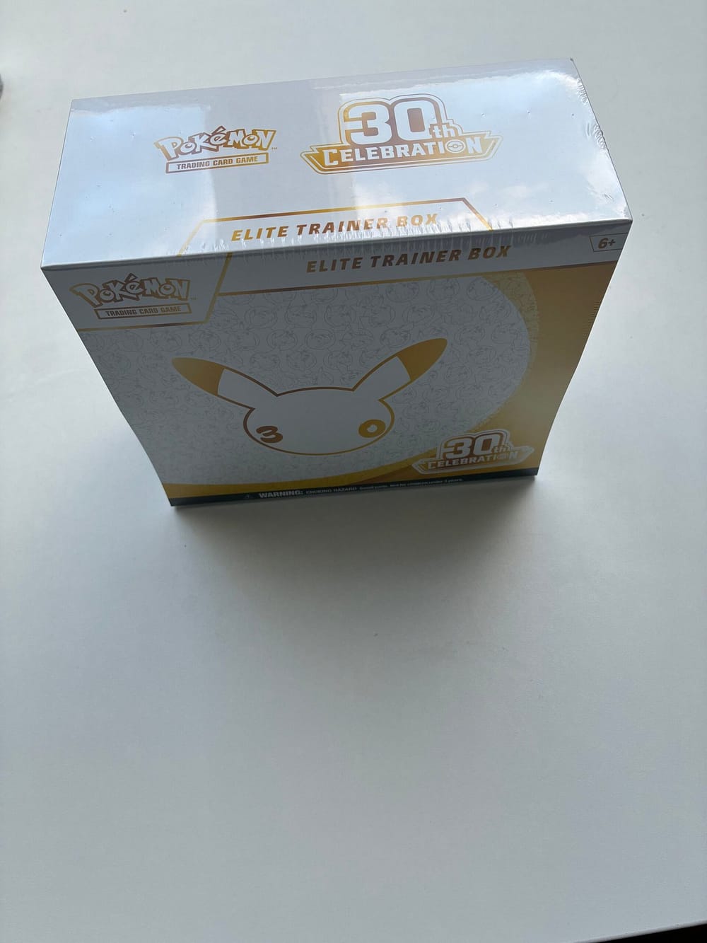 IMG_1744 ELITE TRAINER BOX Pokemon