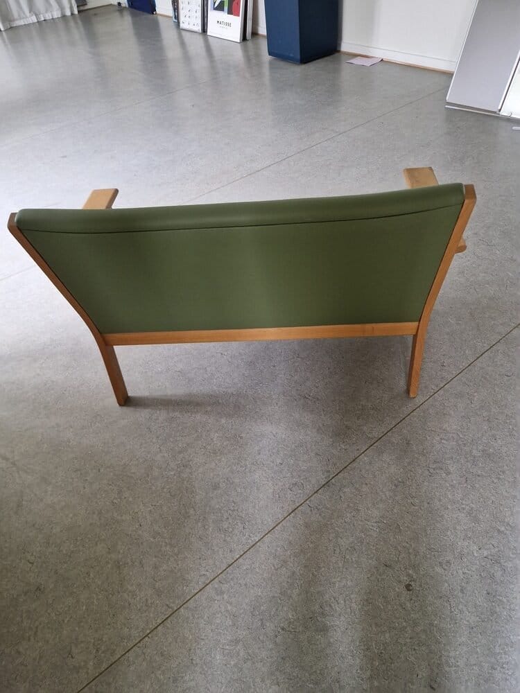 1000002344 Hans. J. Wegner Getama 1 sofa 2 stole